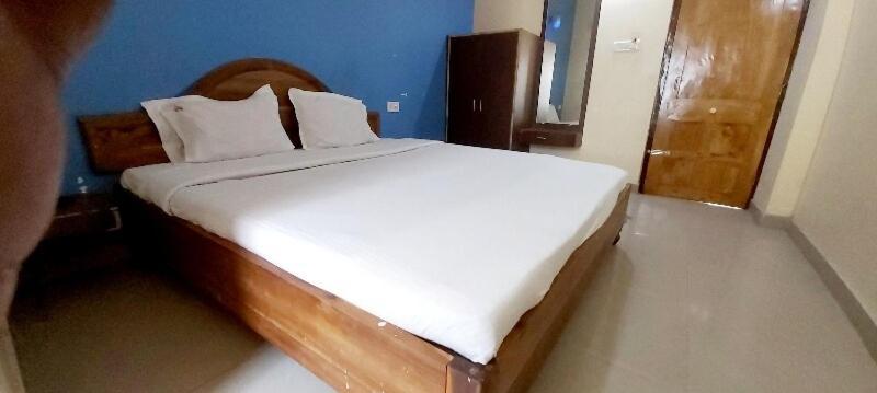 Spot On 80624 Hotel Niladri Complex Puri Exterior foto